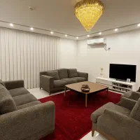 رهن آپارتمان ۱۰۲ متری لوکس فاز ۴ رو به نما
