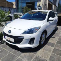 مزدا 3 نیو سفید مدل ۱۳۹۸ کارکرد ۲۰۰ هزار بدون رنگ