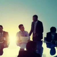 جذب بازاریاب و کارشناس فروش