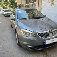 برلیانس H330 اتوماتیک 1500cc، مدل ۱۳۹۶|خودرو سواری و وانت|مشهد, سیلو|دیوار