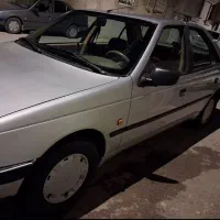 پژو 405نقره ای