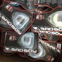 عرضه لوازم ورزشهای رزمی