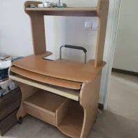 میز کامپیوتر دست دوم