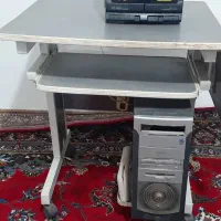 میز کامپیوتر اصل