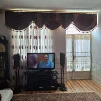 پرده با کتیبه با شال دو طرفش
