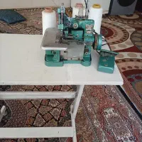 سه نخ پروانه با میز