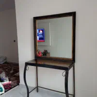 آیینه و میز فرفوژه
