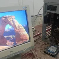 کامپیوتر سالم