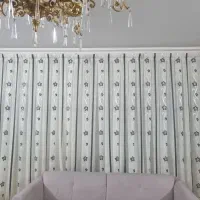 پرده ی بزرگ و زیبا