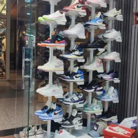 دکور و ویترین کتونی فروشی|فروشگاه و مغازه|قدس, شهرقدس|دیوار