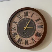 ساعت دیواری