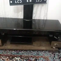 تلوزیون ال جی ۴۲ همراه میز