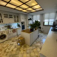 آپارتمان ۱۷۵متری سه خواب فول بازسازی شده تکواحدی