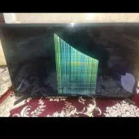 تلویزیون 32اینچ سامسونگ ال سی دی شکسته