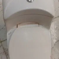 یک عدد توالت فرنگی مروارید|لوازم سرویس بهداشتی|شیراز, شهرک صنعتی شیراز|دیوار