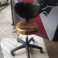 مقداری لوازم آرایشگاه به فروش میرسد|آرایشگاه و سالن‌های زیبایی|مشهد, شهید قربانی|دیوار