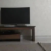 میز تی‌وی بسیار تمیز وجدید