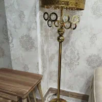 ساعت ایستاده فانتزی بهمراه آباژورکنار سالنی