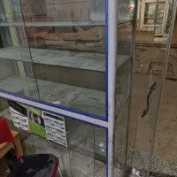 ویترین شیشه ای ایستاده سالم|فروشگاه و مغازه|خمینیشهر, |دیوار