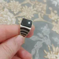 انگشتر نقره