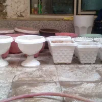 گلدون های بسیار نو و تمیز با قیمت مناسب