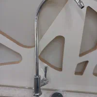 شیر آشپز خانه همراه با شیر تصویه