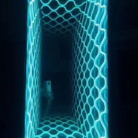 آینه بینهایت بسیار شیک|آینه|نیشابور, ۲۲ بهمن|دیوار