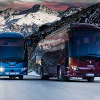 شاگرد سیمکشی کولرسازی اتوبوس