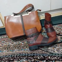 کیف زنانه و نیم پوت تمام چرم درحد نو