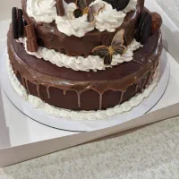 کیک و شیرینی