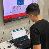 دوره رباتیک، برنامه نویسی، هوش مصنوعی و طراحی سایت