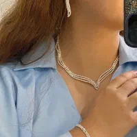 به فروشنده خانم جهت فعالیت در مغازه بدلیجات