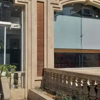 ۵۰ متر لاله شرقی