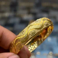 تکپوش سبک نمادار ۵ گرمی ۶ درصد بالا تابلو|جواهرات|شیراز, شاهچراغ|دیوار
