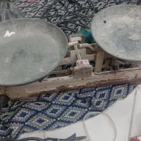 ترازو قدیمی و کنتور5امپر