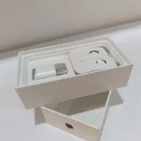 شارژر و هندزفری و کابل شارژ آیفون ۷ اصلی