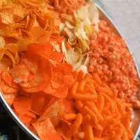 دعوت ب همکاری نیروخانم وآقاجهت کار در زرین شهر|استخدام خدمات فروشگاه و رستوران|لنجان, |دیوار