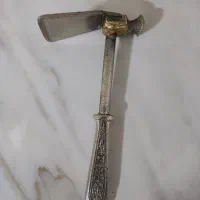 قندشکن برنجی قدیمی|کلکسیون اشیاء عتیقه|مهاباد (آذربایجان غربی), |دیوار