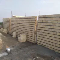 استاد بنا هستم