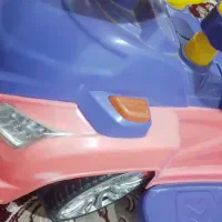 ماشین اسباب بازی چهار چرخ و اسکیت