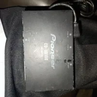 یو بی 100 .UB100