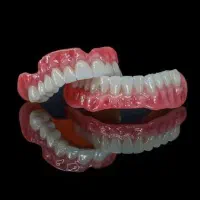 دست دندان  طرح  لمینیت در اصرع وقت