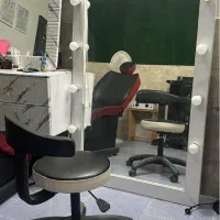 اینه و دور چراغ دار