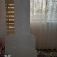 تخت نوجوان درحد نو