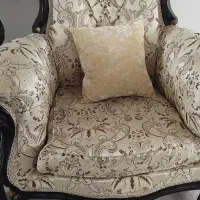 مبل نه نفره سلطنتی در حد نو|مبلمان خانگی و میز عسلی|سرپل ذهاب, |دیوار