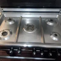 اجاق گاز پنج شعله سینجر گاز در حد نو
