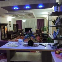 صفایی/گلبهار / مرکز شهر / ۱۲۷متر / شخصی ساز