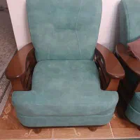 سرویس مبل شیک 7 نفره به اضافه 2صندلی میزبان|مبلمان خانگی و میز عسلی|قم, زنبیل آباد|دیوار