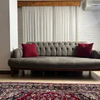 مبلمان هشت نفره به همراه میز وسط و دو عدد عسلی