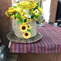 همکار جوان جهت کار در کافه